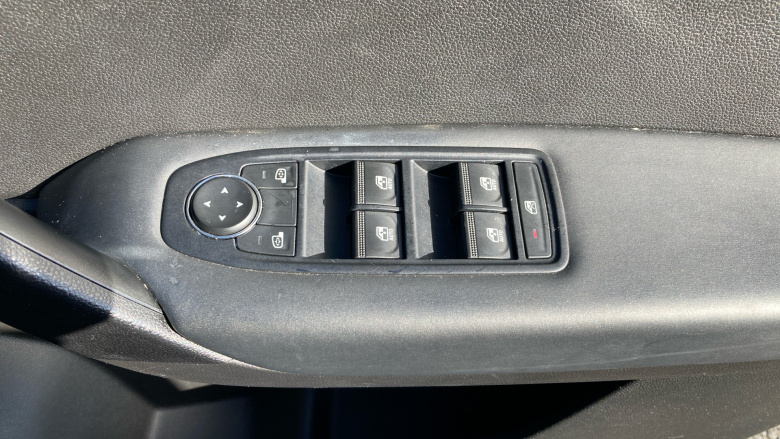 Renault Captur 1.0 TCE 90 Evolution 5dr Petrol Hatchback